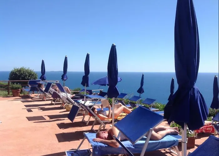 Cala Piccola Retreat Private & Pool Access 아파트