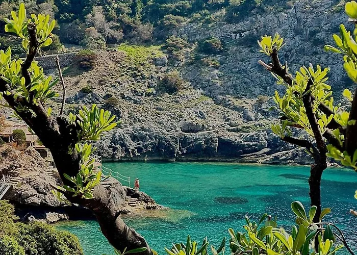 Cala Piccola Retreat Private & Pool Access