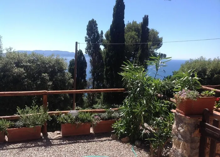 Cala Piccola Retreat Private & Pool Access